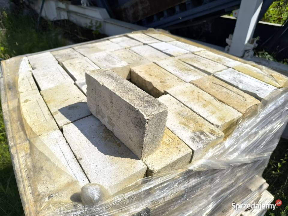 cegła szamotowa szamotka używana z rozbiórki podkarpackie