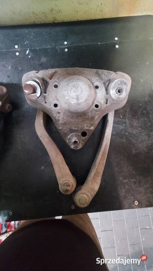 Mocowanie Amortyzatora VW Volkswagen Passat Audi Imielin