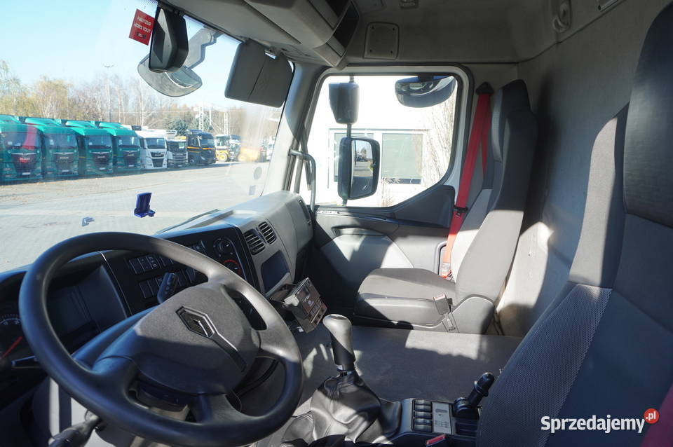 Renault D19 Wide 4x2 E6Chłodnia Lamberet 22 EPAL