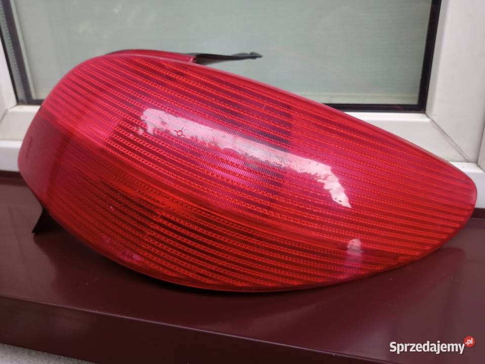 Peugeot 206 lampa tył tylna prawa wkład oprawka łódzkie Sieradz