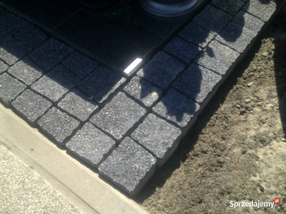 Usługi Układania kostki grobie na cmentarzu Wrocław