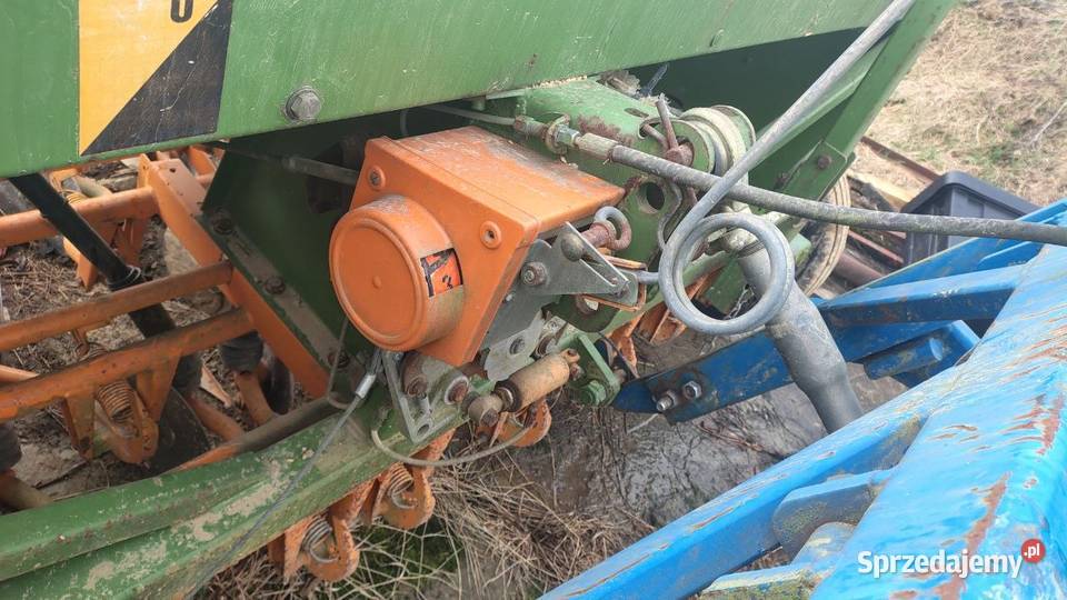 Agregat uprawowosiewny z broną KVERNELAND Iskrzynia sprzedam