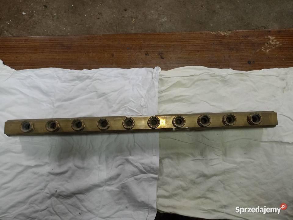 Rozdzielacz podlogówki 10 ogrzewanie podłogowe Wołów