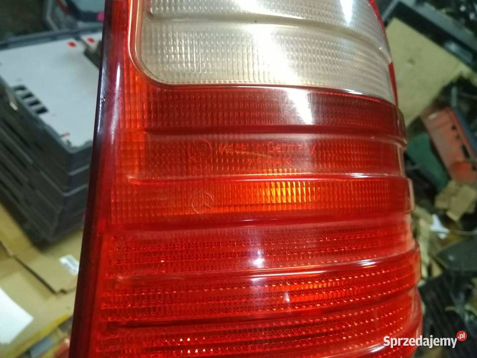 Lampa tylna Mercedes W210 kombi Prawa lampy tylne Oświetlenie Szprotawa