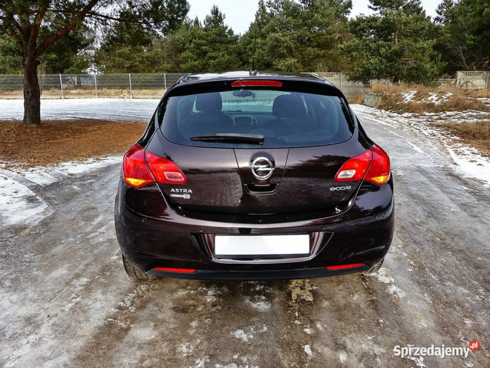 Opel Astra 14 146000km Piła