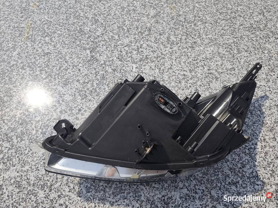 Lampa prawa opel Insignia Części samochodowe