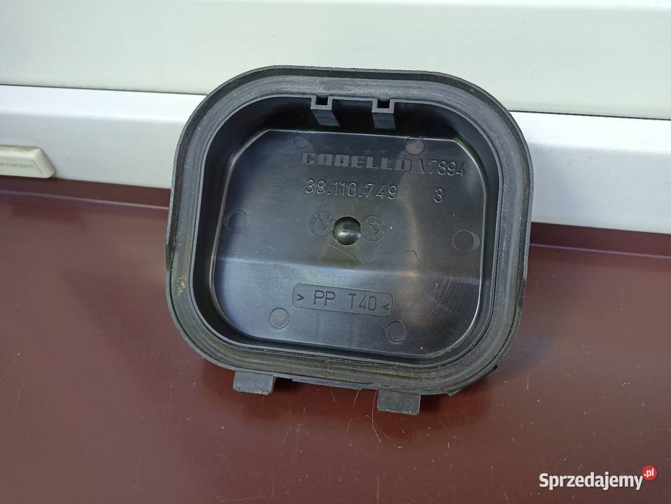 VW Lupo dekielek zaślepka lampy przedniej osobowe Sieradz
