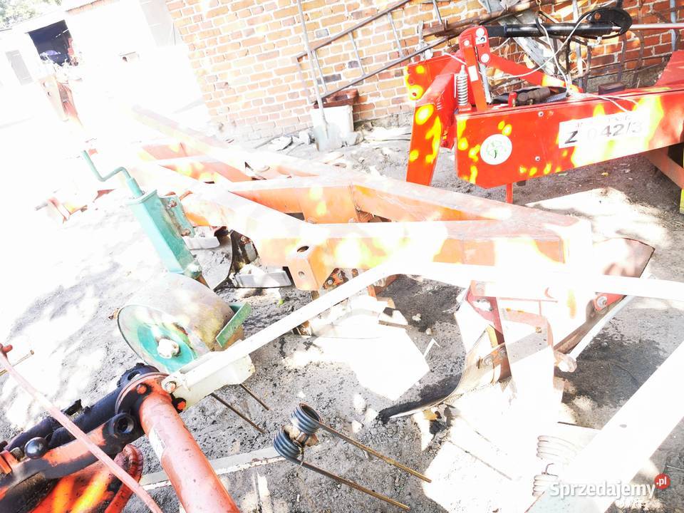 Pług zagonowy Agromasz 4 skibowy 4x35 zrywalny Kiełczewek