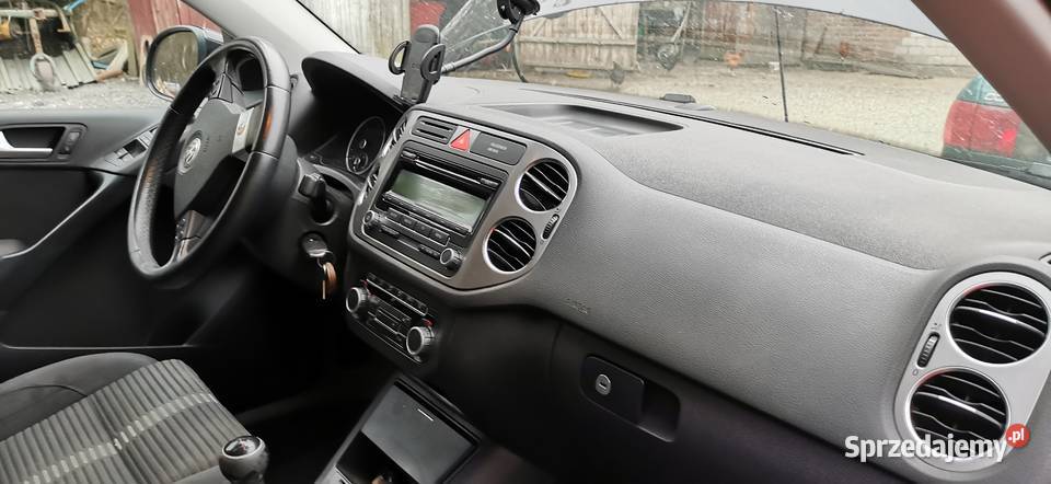 Volkswagen Tiguan niski przebieg Szastarka
