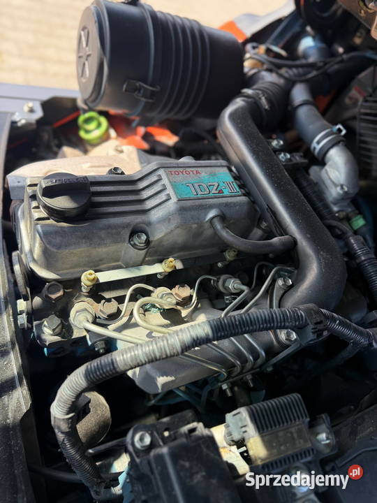 wózek widłowy TOYOTA 8FDF25 diesel 2500 przesuw Motoryzacja Działoszyn sprzedam