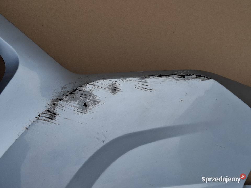 BMW C EVOLUTION PŁUG LEWY OWIEWKA LEWA DOLNA Bieleń