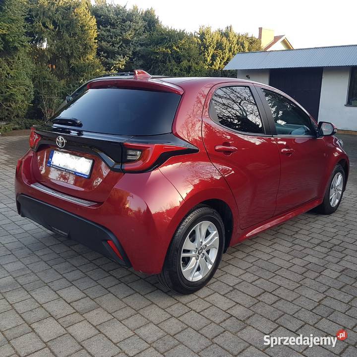 TOYOTA YARIS iv 15 vvtI 125 Wschowa sprzedam