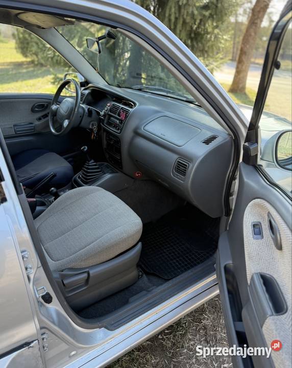 Suzuki Grand Vitara LPGklimatyzacjahak przyciemniane szyby lubelskie