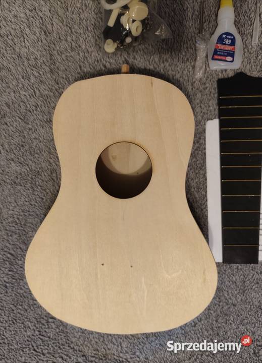 Ukulele kit do złożenia DIY