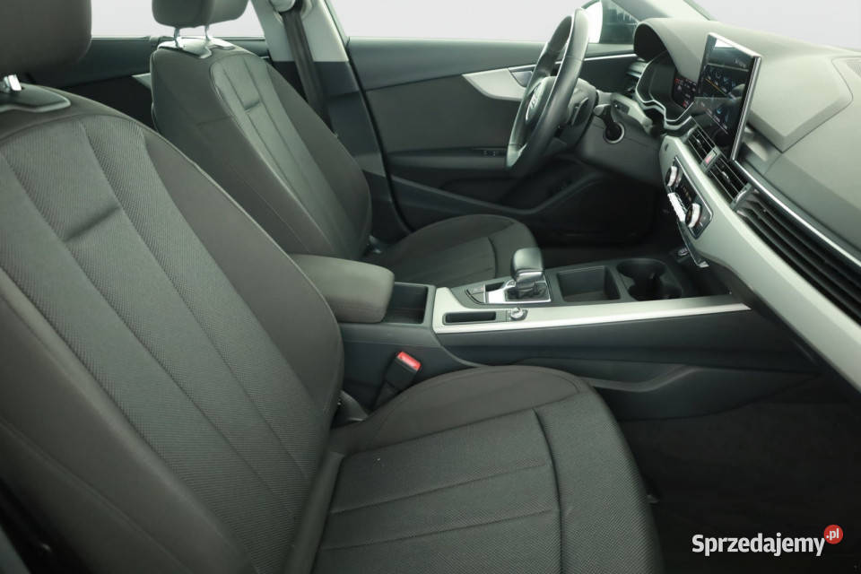 Audi A4 35 TFSI nawigacja Piaseczno