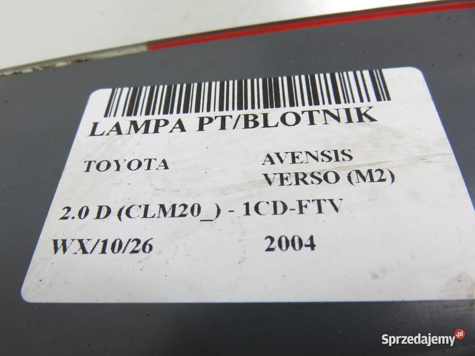 LAMPA PRAWA TYLNA TOYOTA AVENSIS VERSO osobowe
