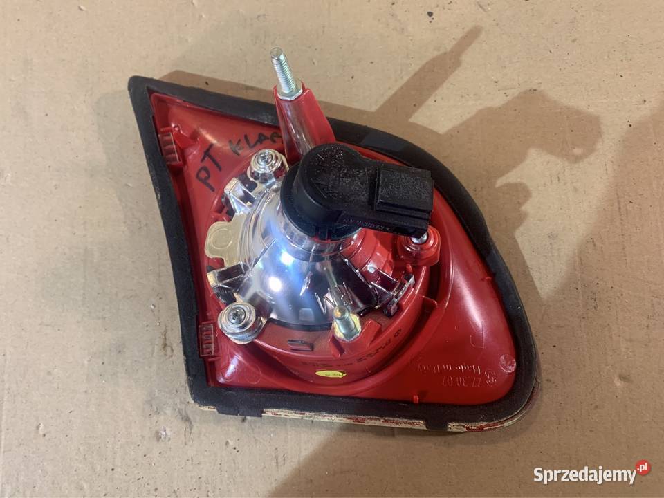 Lampa prawa tył 3C5945094C vw passat b6 sedan