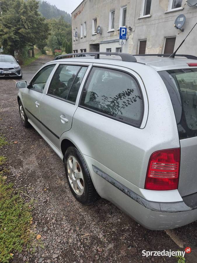 Skoda Octavia Kombi 16 Bgaz manualna Wałbrzych