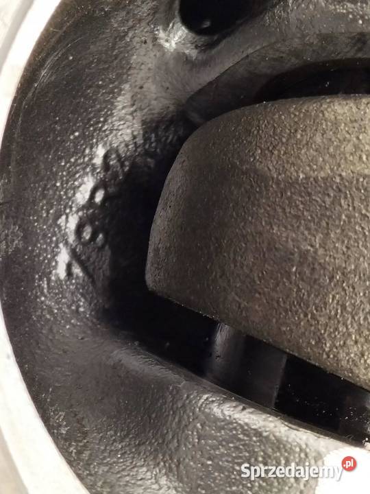 TŁOK KORBOWÓD 78R2 20 TDI VW Volkswagen Tiguan I Rok produkcji 2011