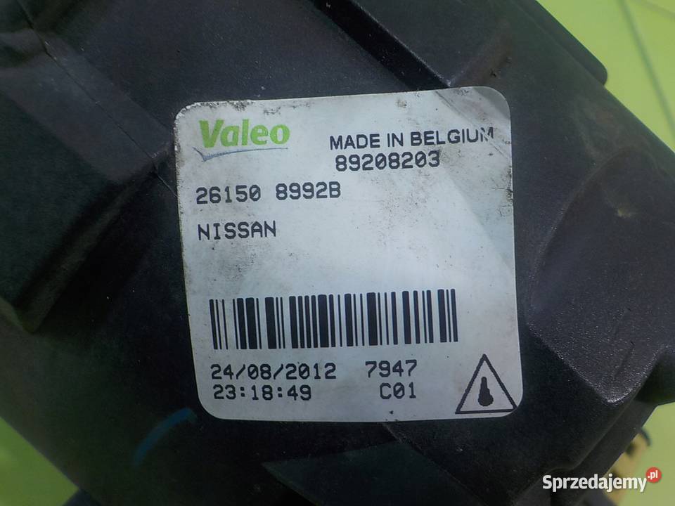 NISSAN JUKE I F15 15 DCI 12r 5D halogen prawy osobowe Suków