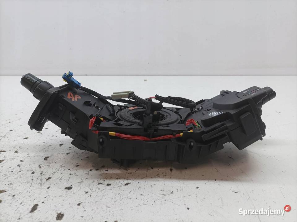 PRZEŁĄCZNIK ZESPOLONY 255679601R Renault Kangoo sprzedam