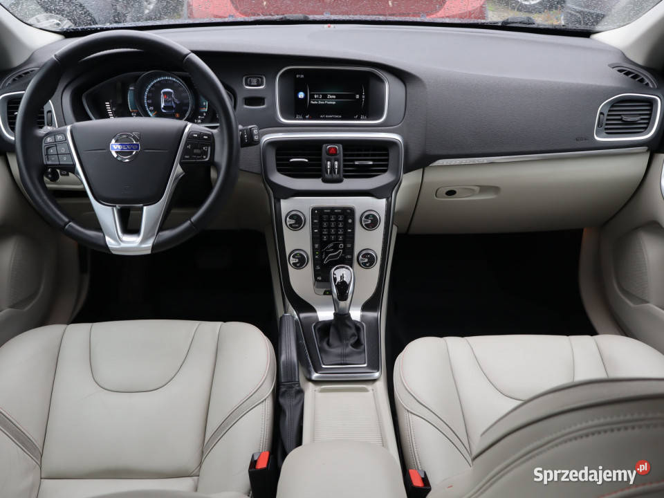 Volvo V40 20 T4 radio Katowice