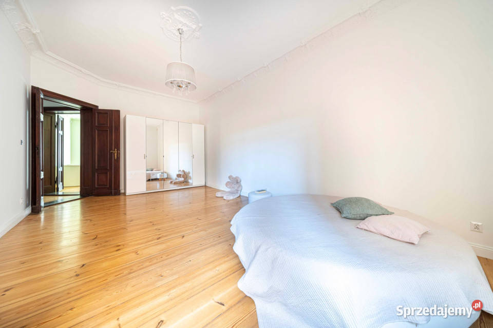 Wyjątkowe 4 pokoje balkon kamienica Stare Miasto