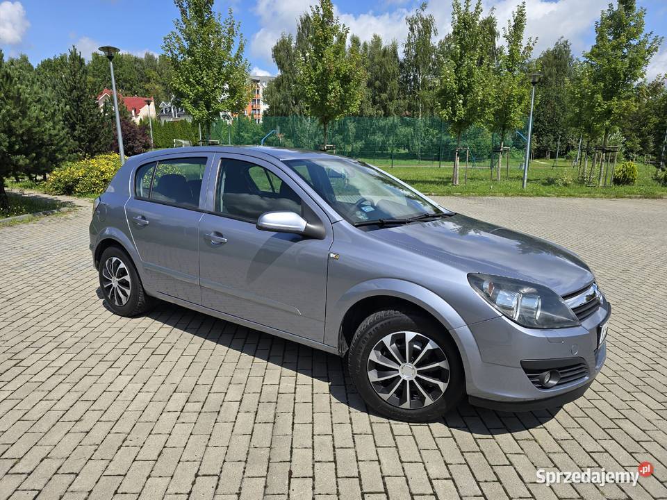 Opel Astra H 14 BENZYNA klima nowy rozrząddługi