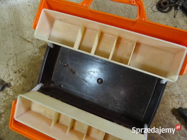 plastikowa skrzynka narzędziowa Pneumant MZ AWO