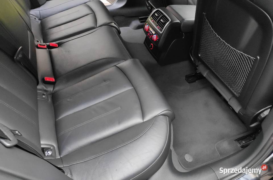 Audi A6 C7 20TDI Sline mały przebieg 165 000 Rok produkcji 2017 Warszawa
