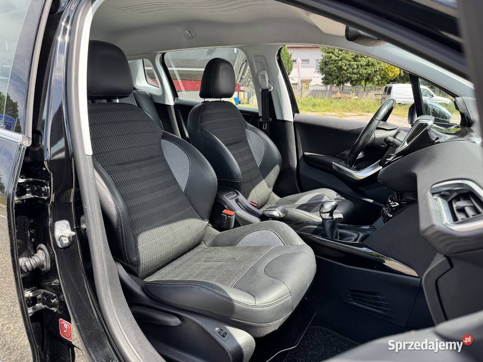 Peugeot 2008 12 BENZYNA Klimatronik Nawigacja lakier metallic Konin