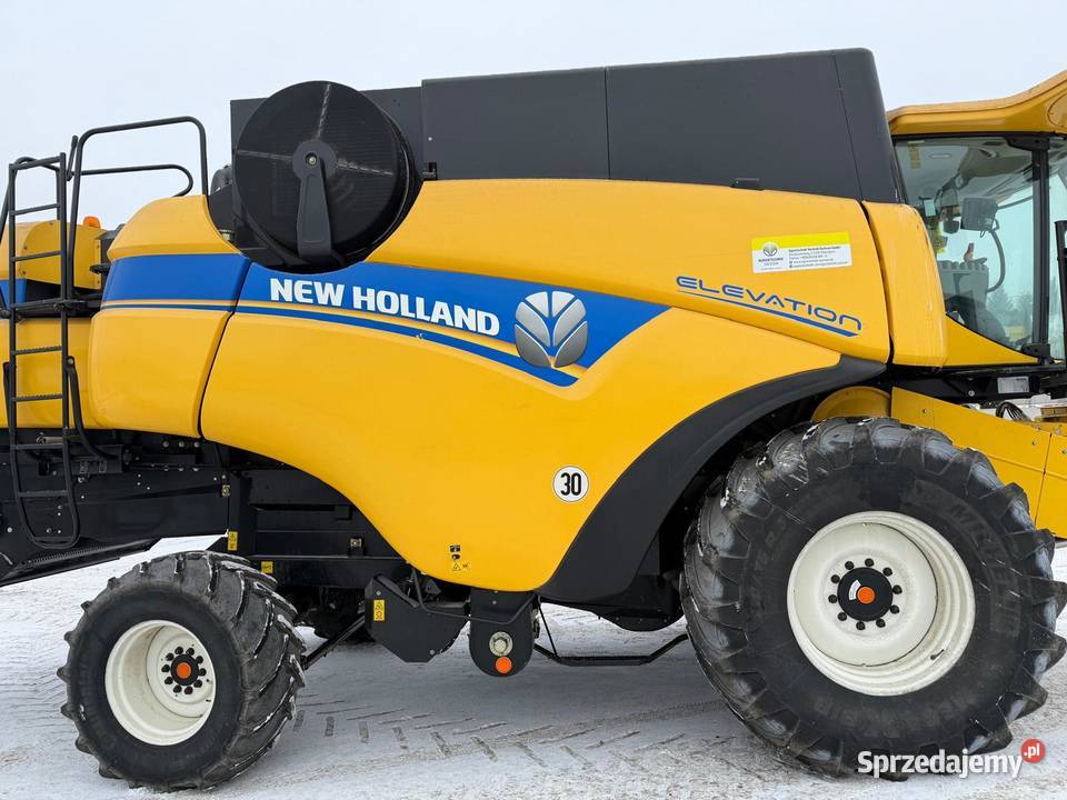 Kombajn zbożowy Holland CX8080 2014 heder Vario Nowa Ruda