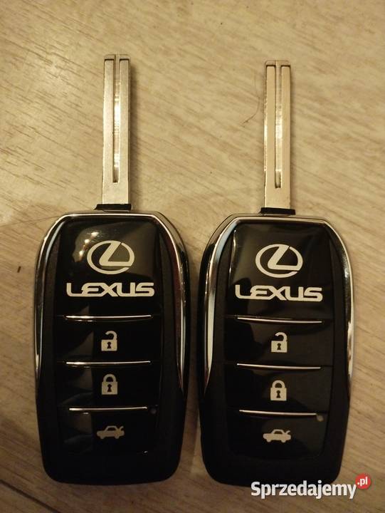 Sprzedam dwie obudowy scyzoryk pasujące do 1555KM Dębinki