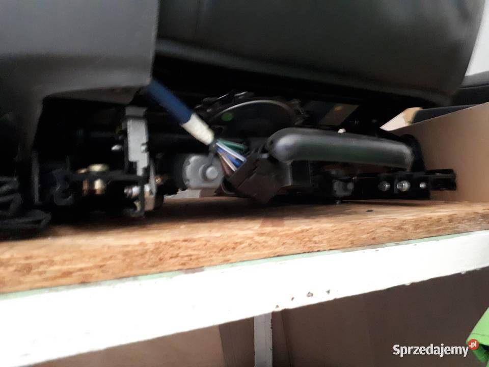 Fotel pasażera Saab 95 Aero skóra grzanie Sława