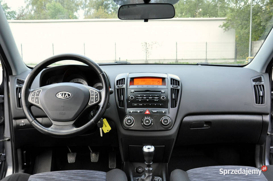 Kia Ceed SW 14i 109 VAT marża