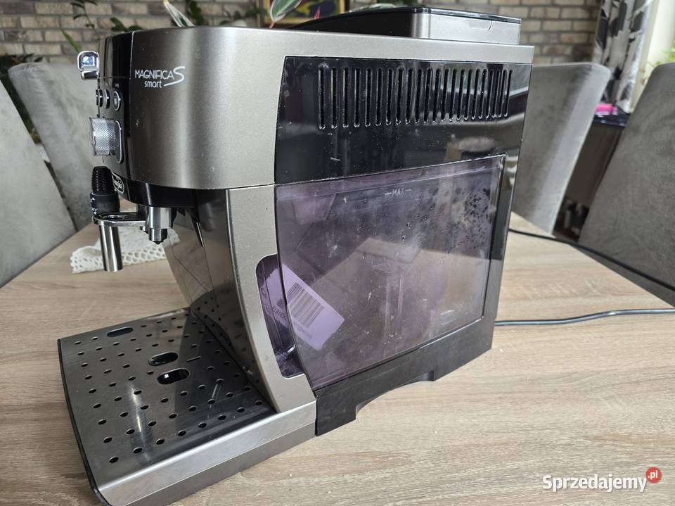 Ekspres DeLonghi Magnifica S ECAM 25033 TB Pruszków sprzedam