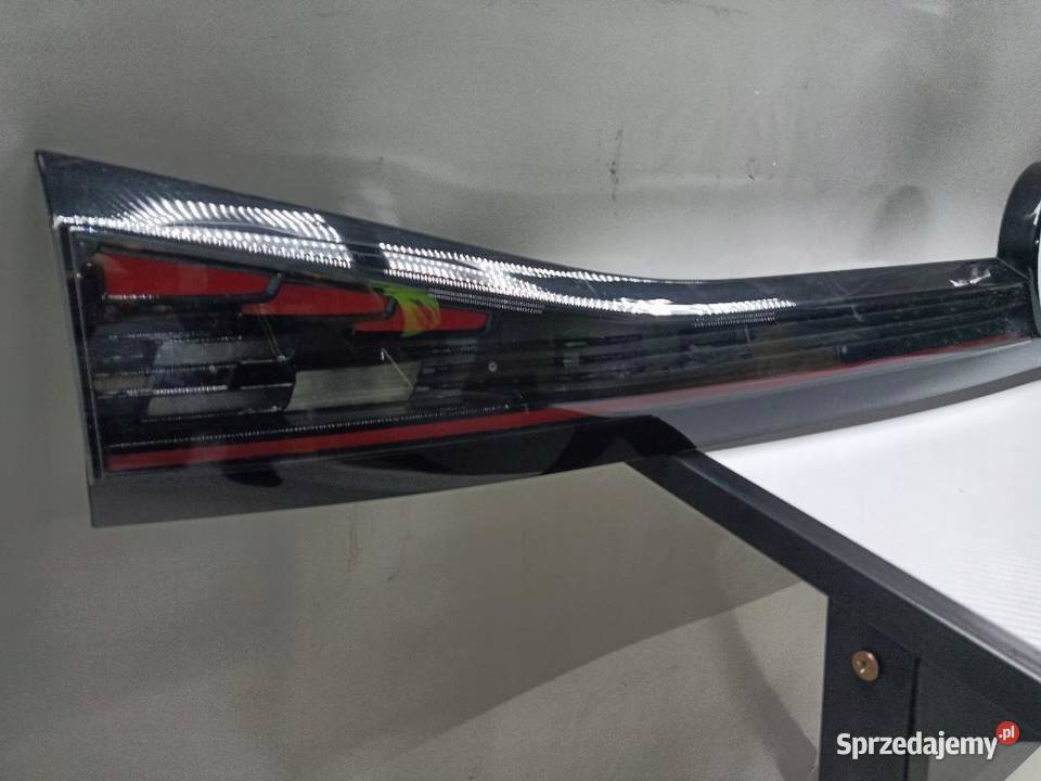 LAMPA TYŁ TYLNA IQ LIGHT VW ID4 11A945307B osobowe