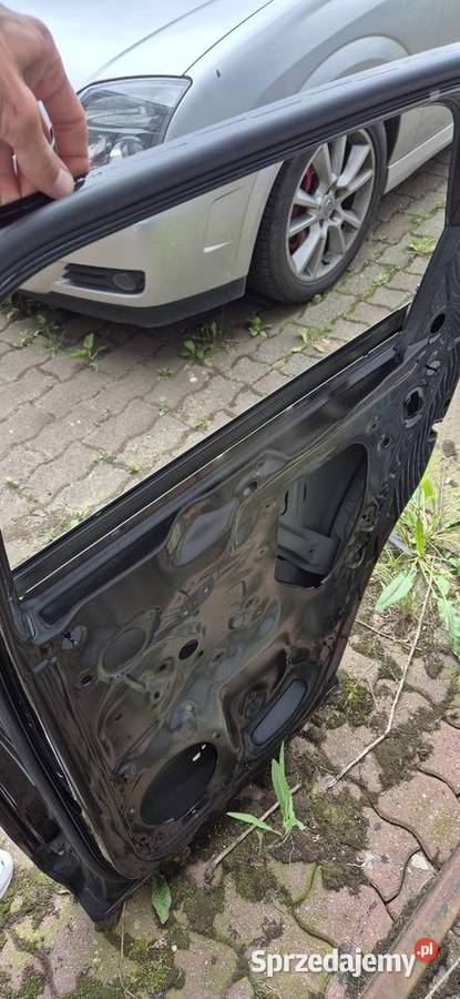 drzwi q3 83a PRAWY TYLCZARNEnie sportback Bełchatów