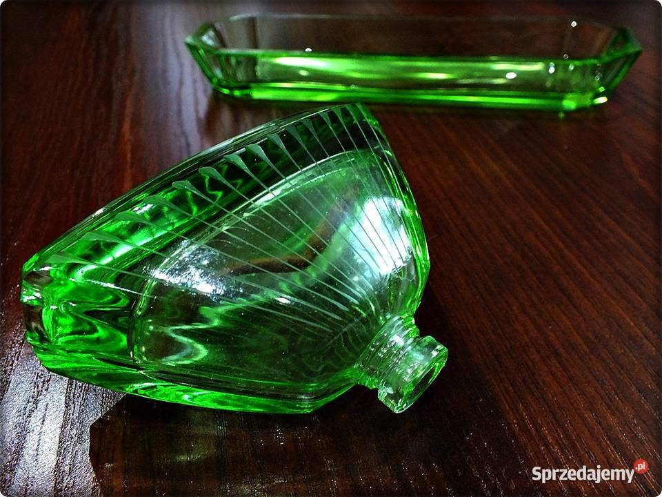 Zestaw toaletowy Laustizer Glass Rina z 1969