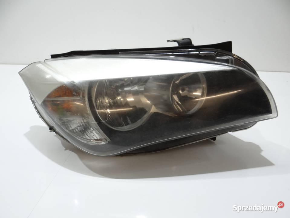 LAMPA PRAWA PRZEDNIA BMW X1 E84 H7 7290236 osobowe Lampy przednie Strzyżewice