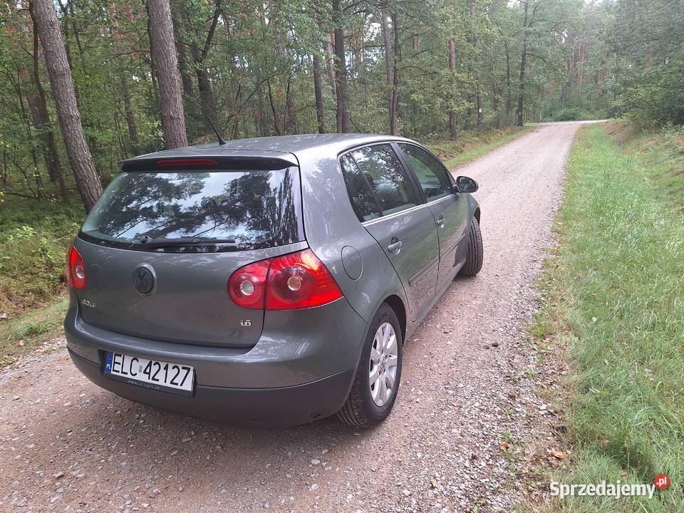 Sprzedam samochód osobowy Golf 5 Rok produkcji 2005 Sobota