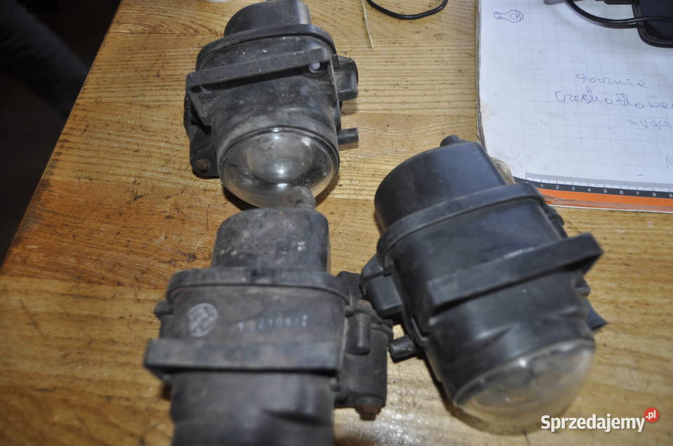 AUDI A6 HALOGEN PRZÓD LEWY PRAWY HELLA Oświetlenie