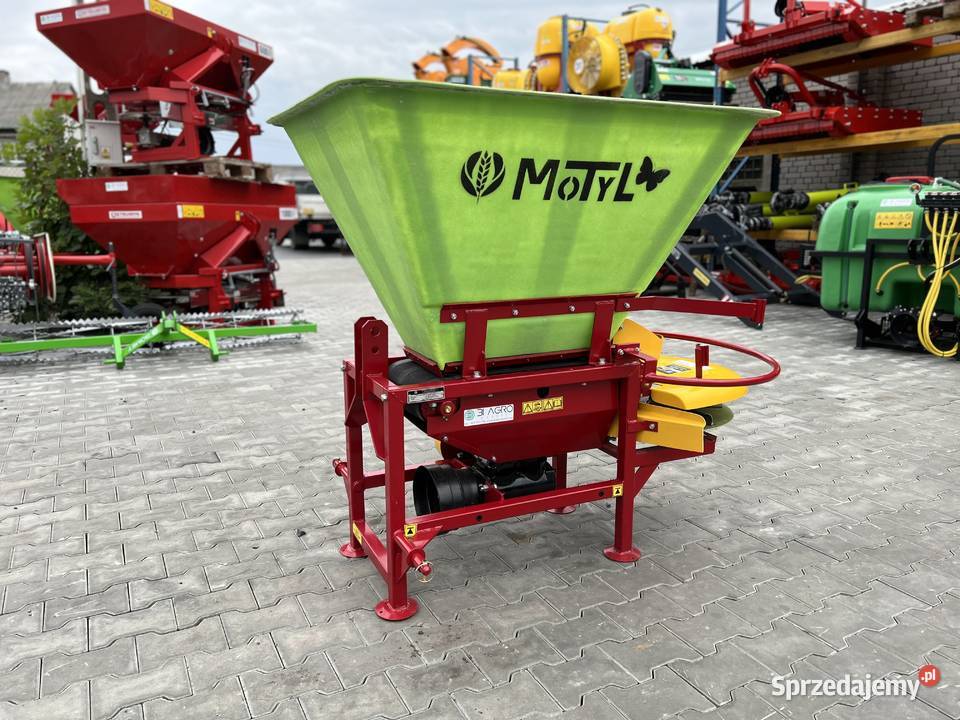 Rozsiewacz na taśmę 300600 lejek KŁOS Motyl mazowieckie Płock