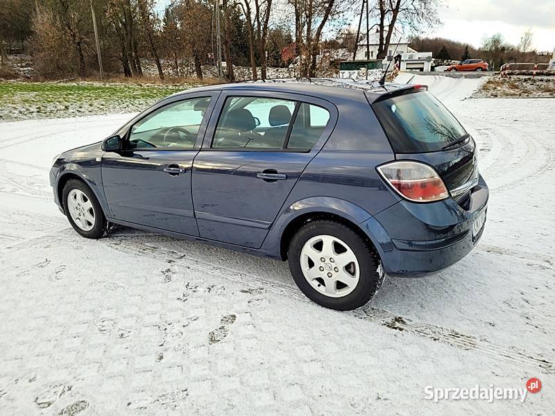 Zadbany benzyniaczek Słomniki