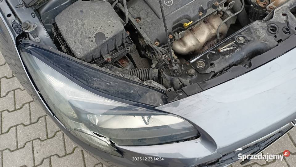 Opel Corsa E 14 LPG 2016 VAT1A uszkodzony grafitowy Corsa podlaskie Białystok