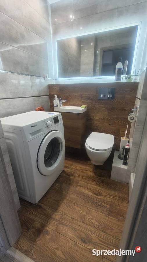 Mieszkanie 2 pokoje z balkonem i piwnicą Liczba pokoi 2 Konin sprzedam