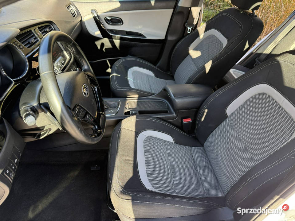 Kia Ceed Zadbana bezwypadkowa przepiękny perłowy isofix Poznań sprzedam
