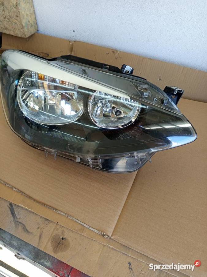 Reflektor prawy BMW 1 f20f21 prawy orginalny Lampy przednie Części samochodowe Rzeszów