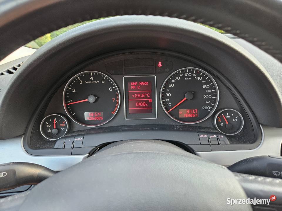 Audi a4 benzyna 16mpi gaz 2008r Żerniki Wrocławskie