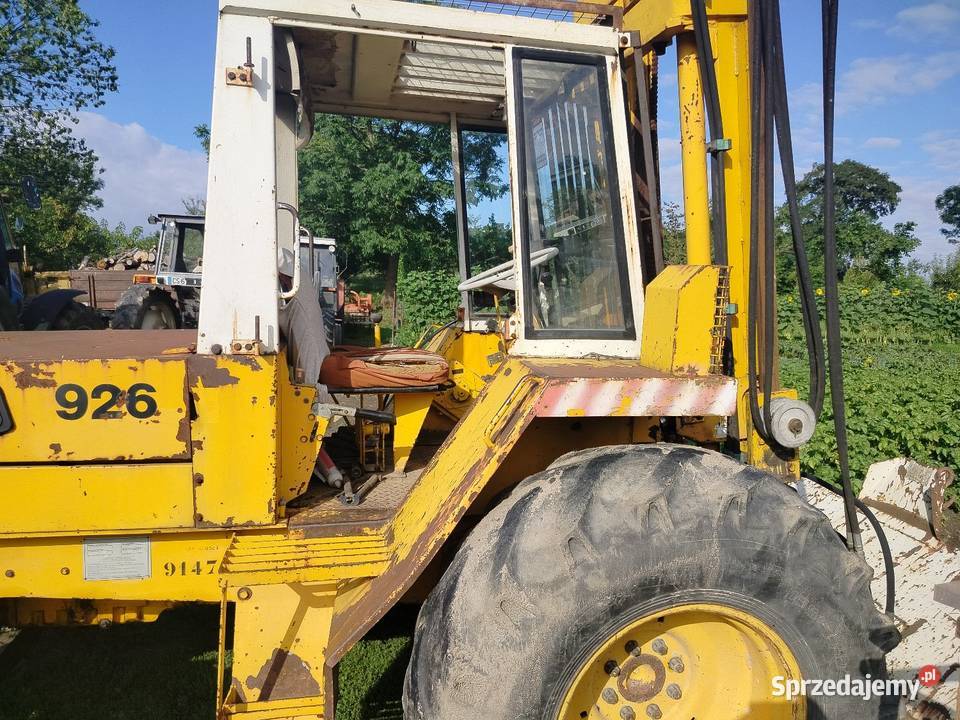 Wózek widłowy terenowy JCB 926 do negocjacji